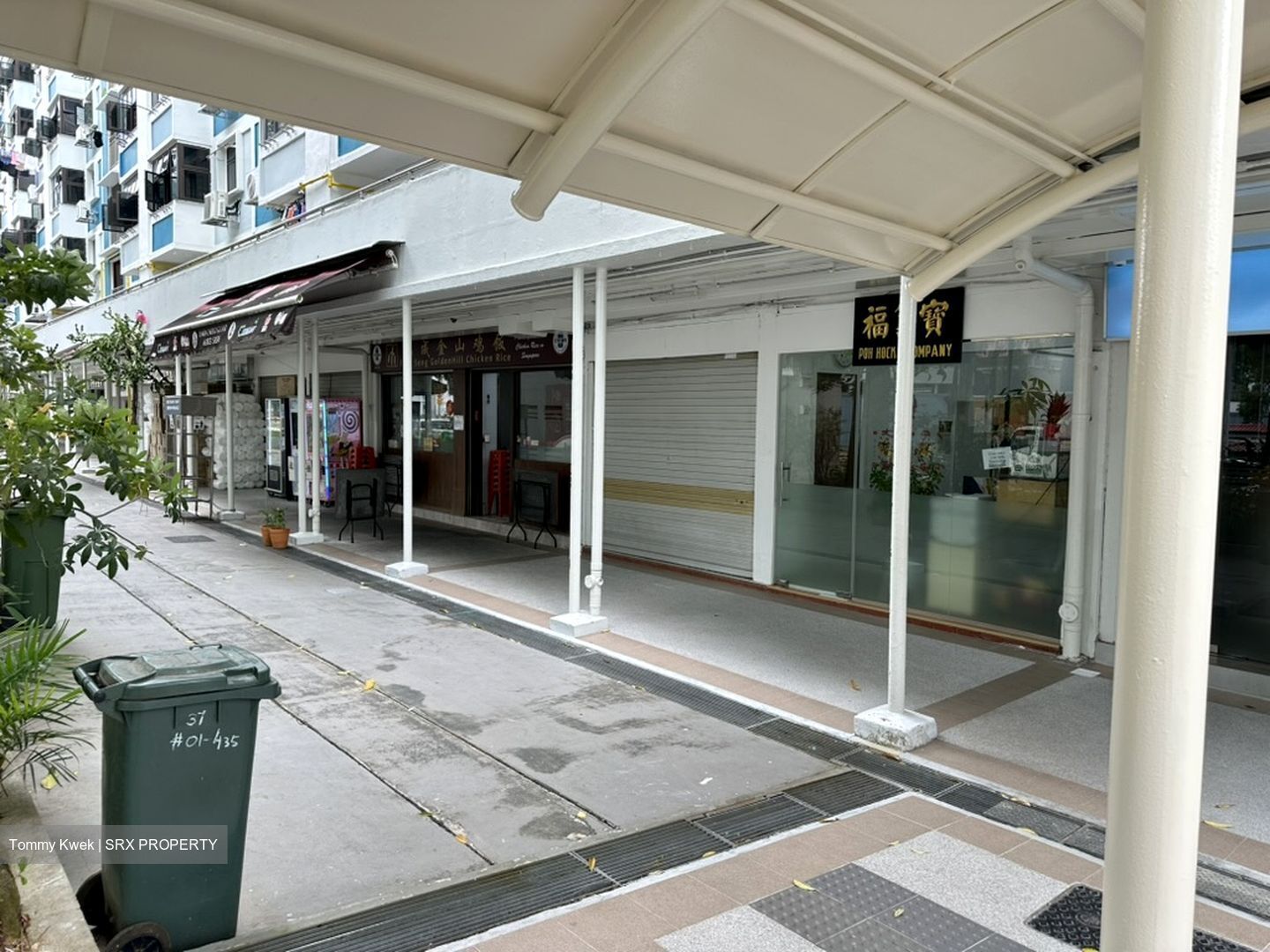 Rumah Tinggi View (D3), Shop House #522675541